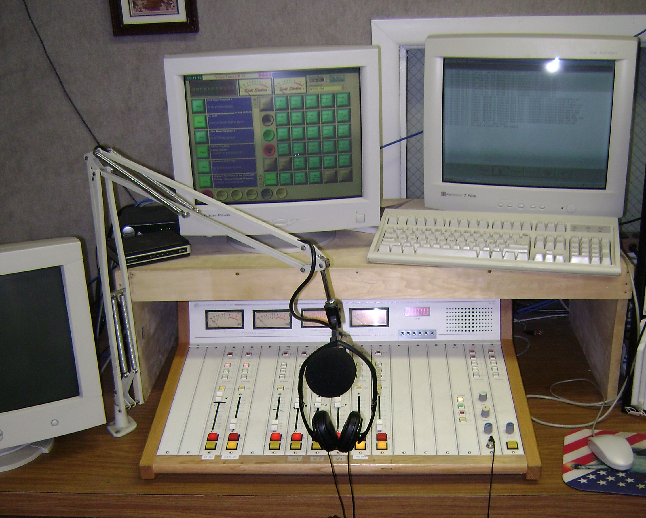 STUDIO.jpg
