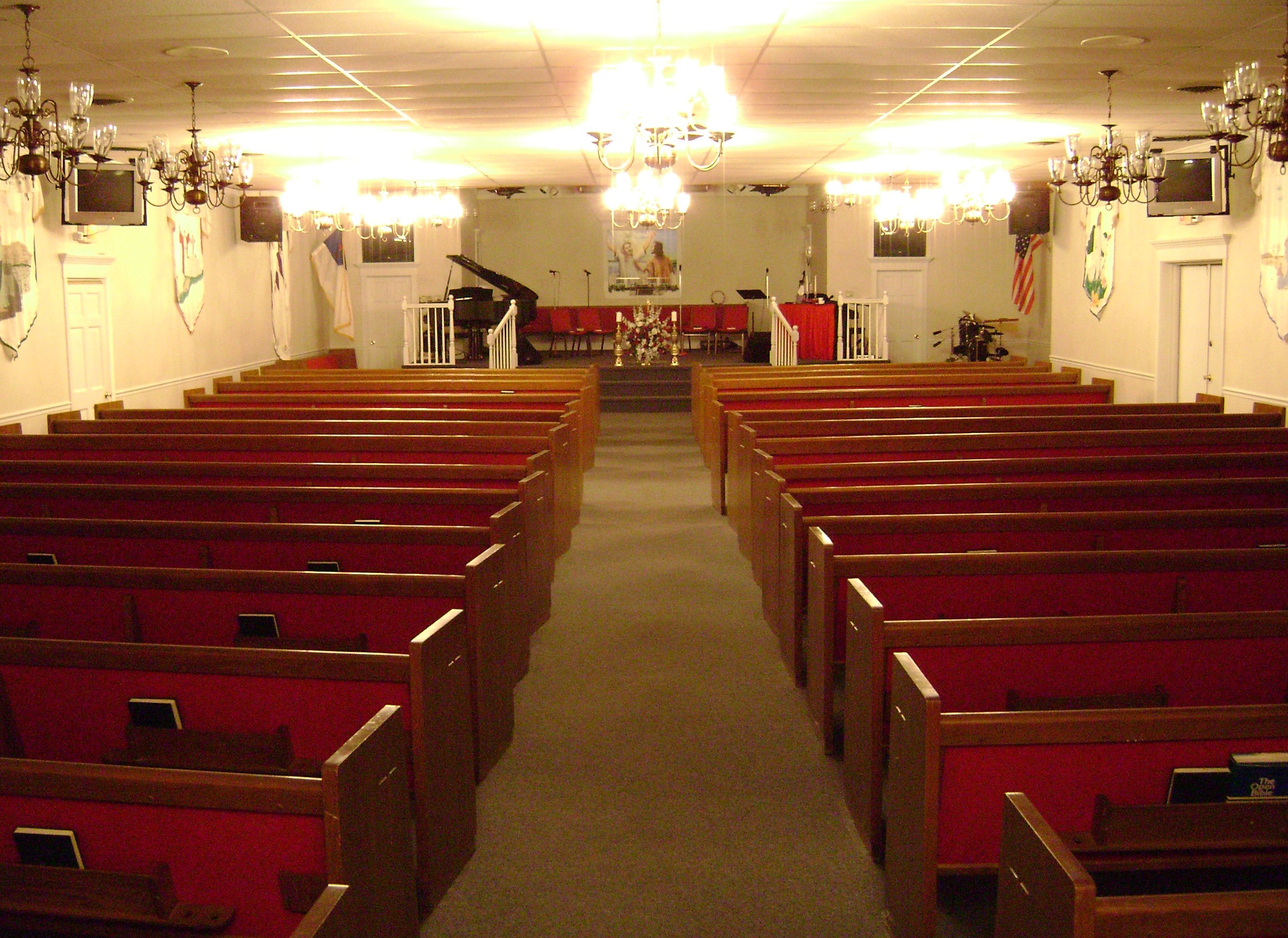 chapel888.jpg